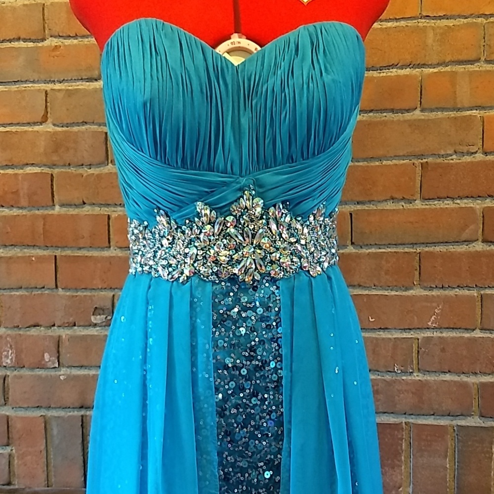 NWOT Sz6 teal sweetheart strapless prom dress